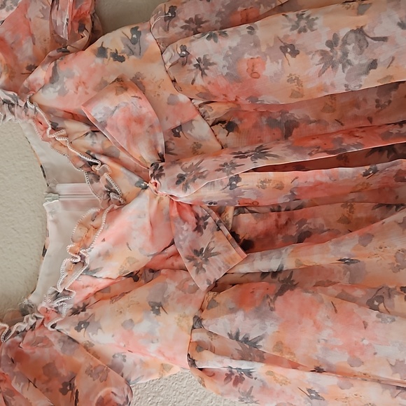 Floral Puff Sleeve Dress - Picture 6 of 8